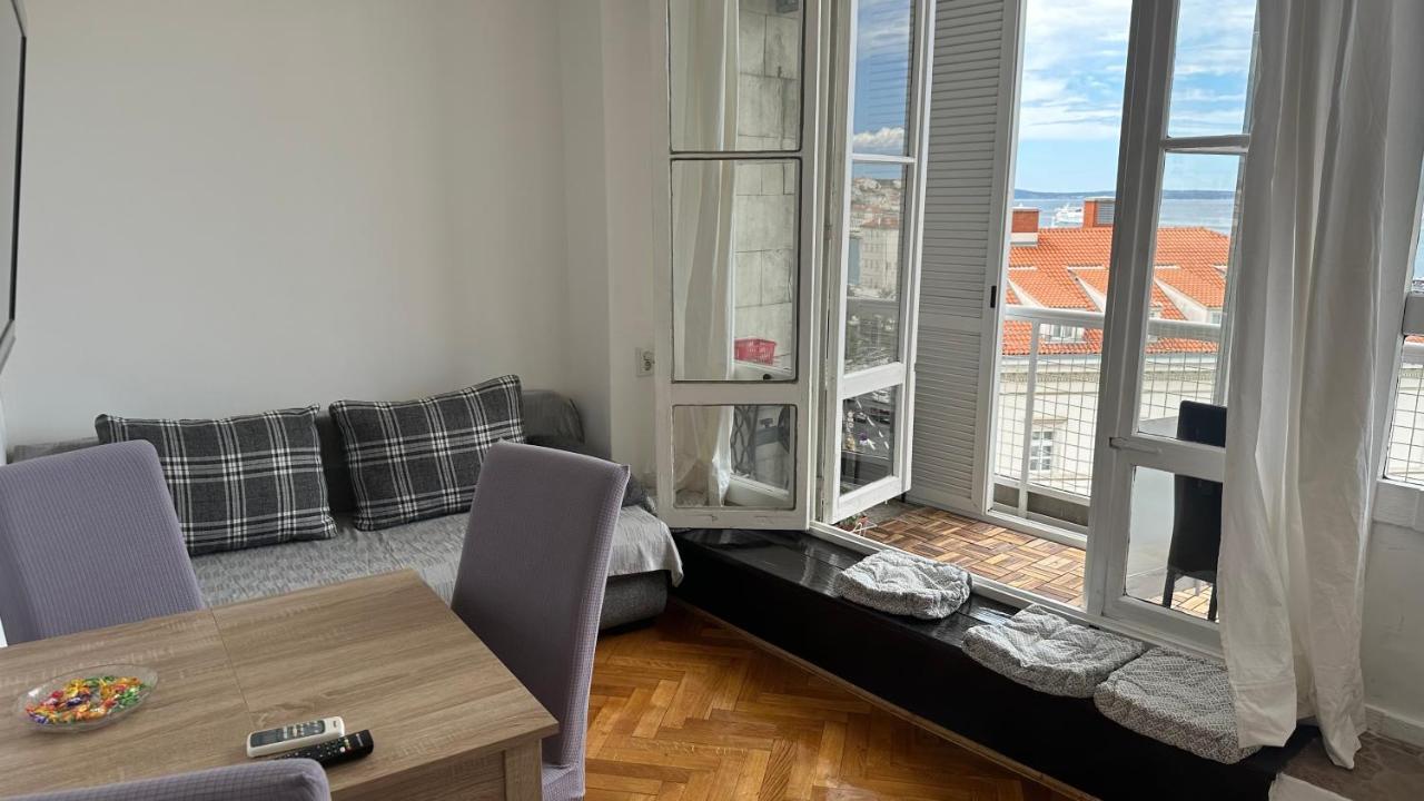 Split Apartments Trpimira Street Exteriör bild