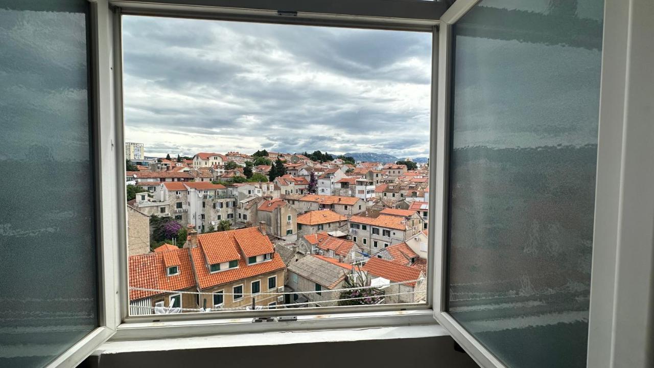 Split Apartments Trpimira Street Exteriör bild
